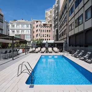 4* מלון Catalonia Plaza Catalunya