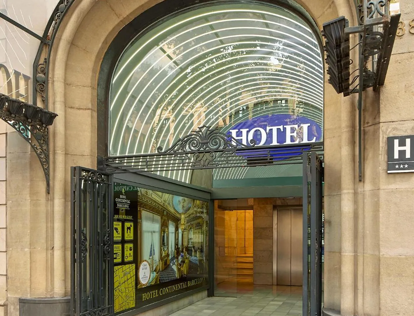 Hotel Continental Barcelona 3*,  Spain